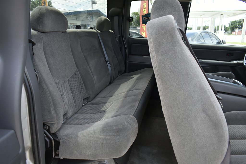 2006 Chevrolet Silverado 1500 - $7,999