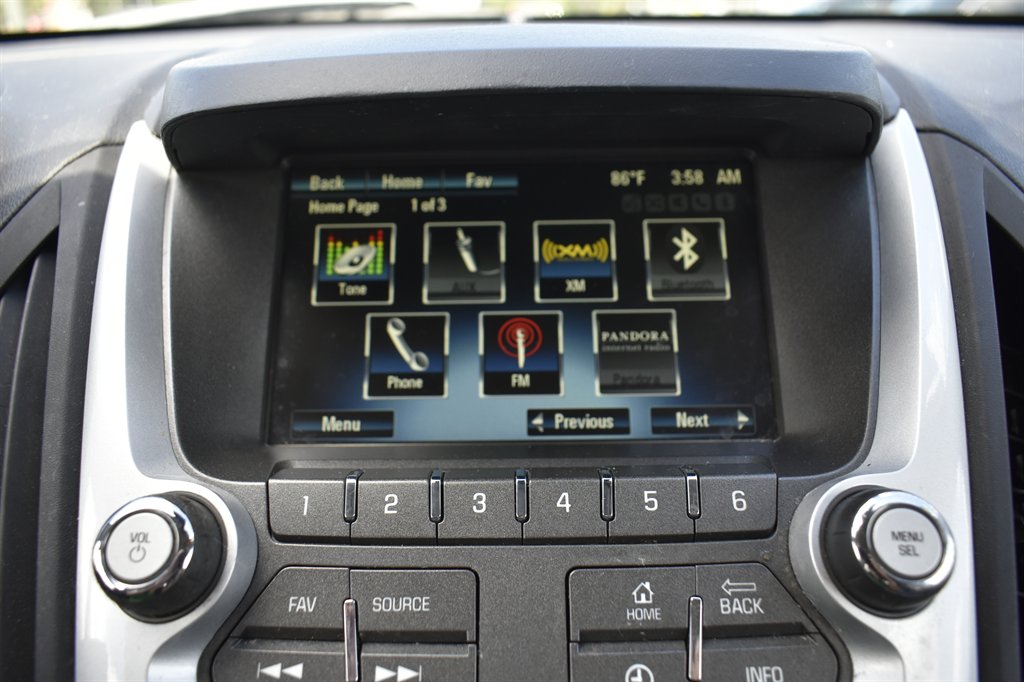 2016 Chevrolet Equinox - $9,995