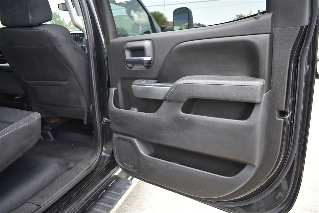 2016 Chevrolet Silverado 1500 - $18,995