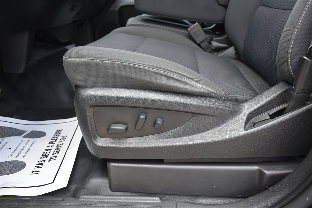 2016 Chevrolet Silverado 1500 - $18,995