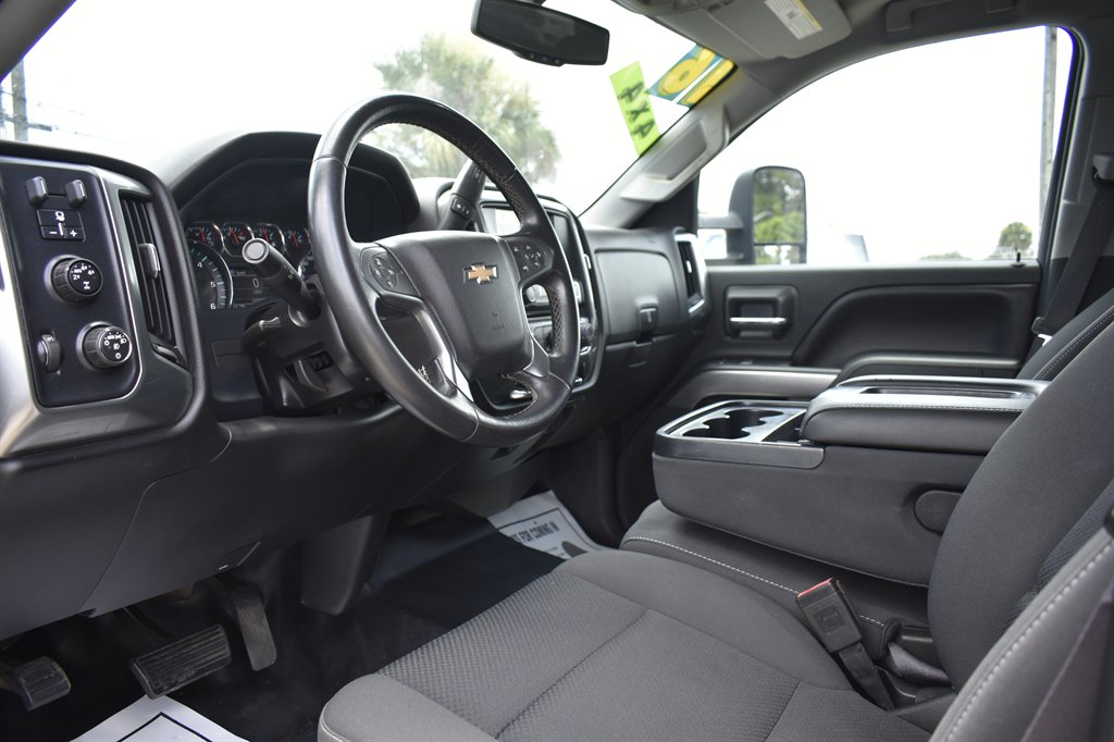 2016 Chevrolet Silverado 1500 - $18,995