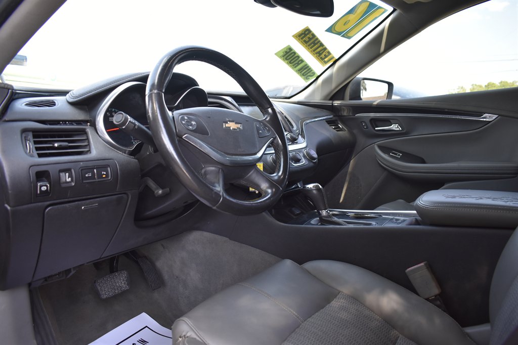 2016 Chevrolet Impala LT photo