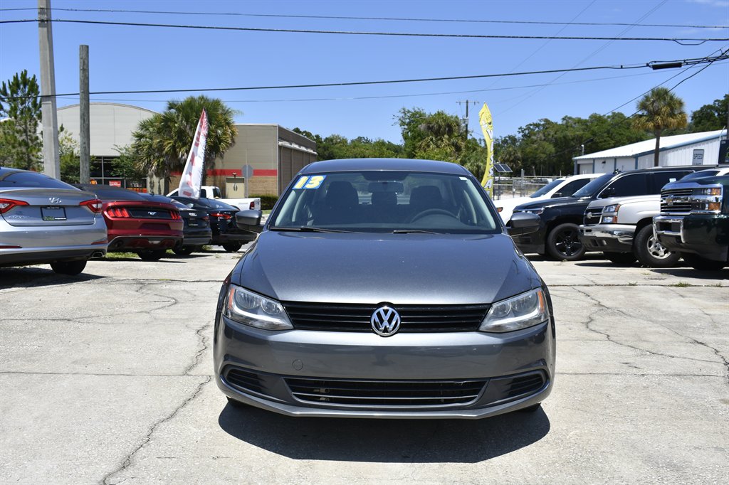 2013 Volkswagen Jetta - $6,999