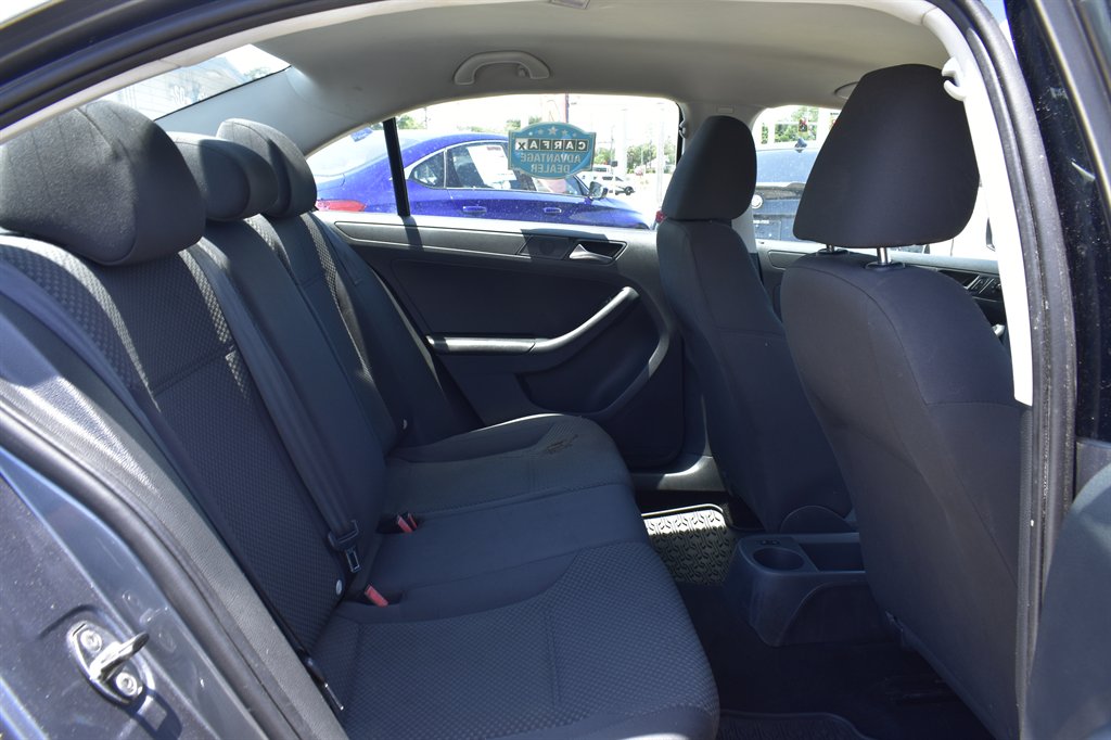 2013 Volkswagen Jetta - $6,999