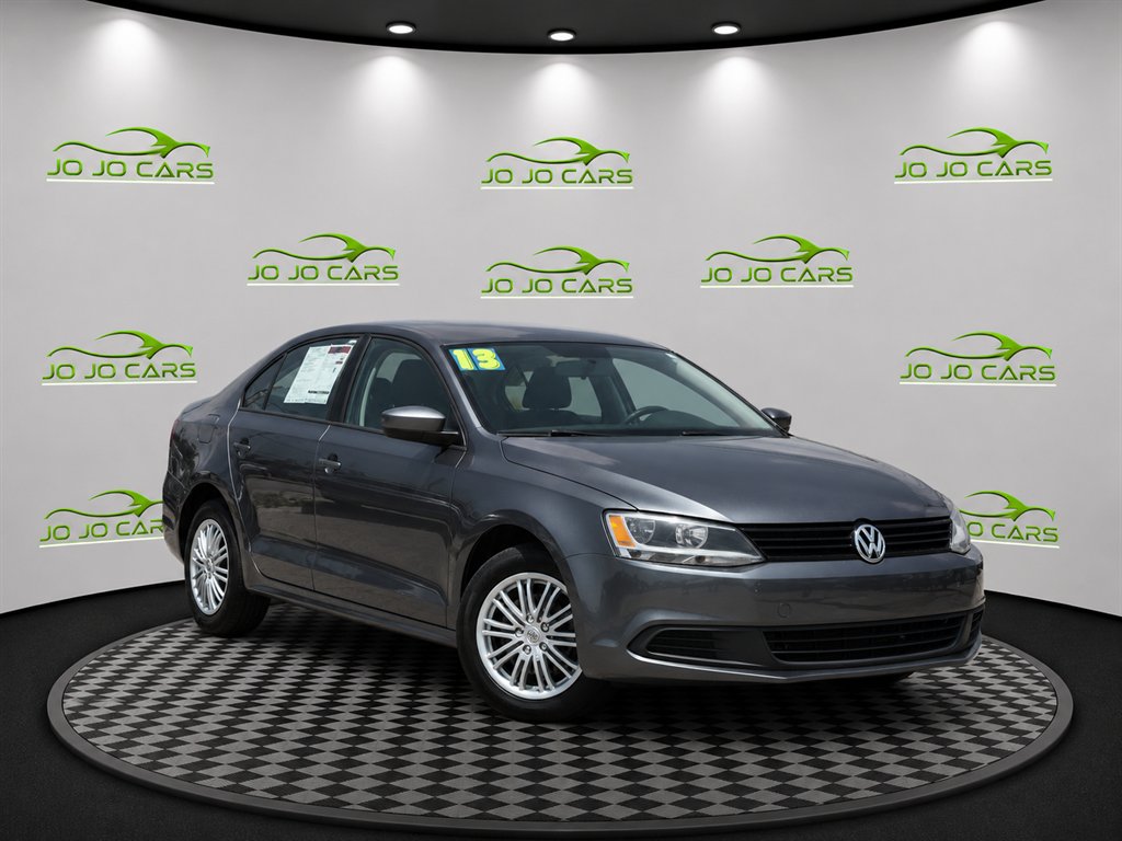 2013 Volkswagen Jetta - $6,999