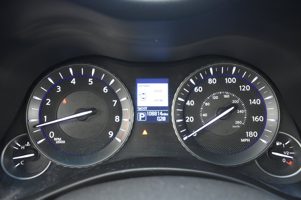 2017 Infiniti Q70L 3.7 photo