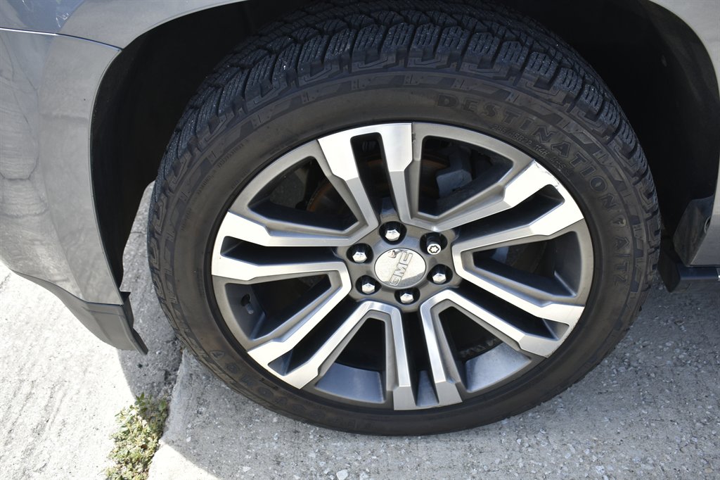 2019 GMC Yukon - $27,995