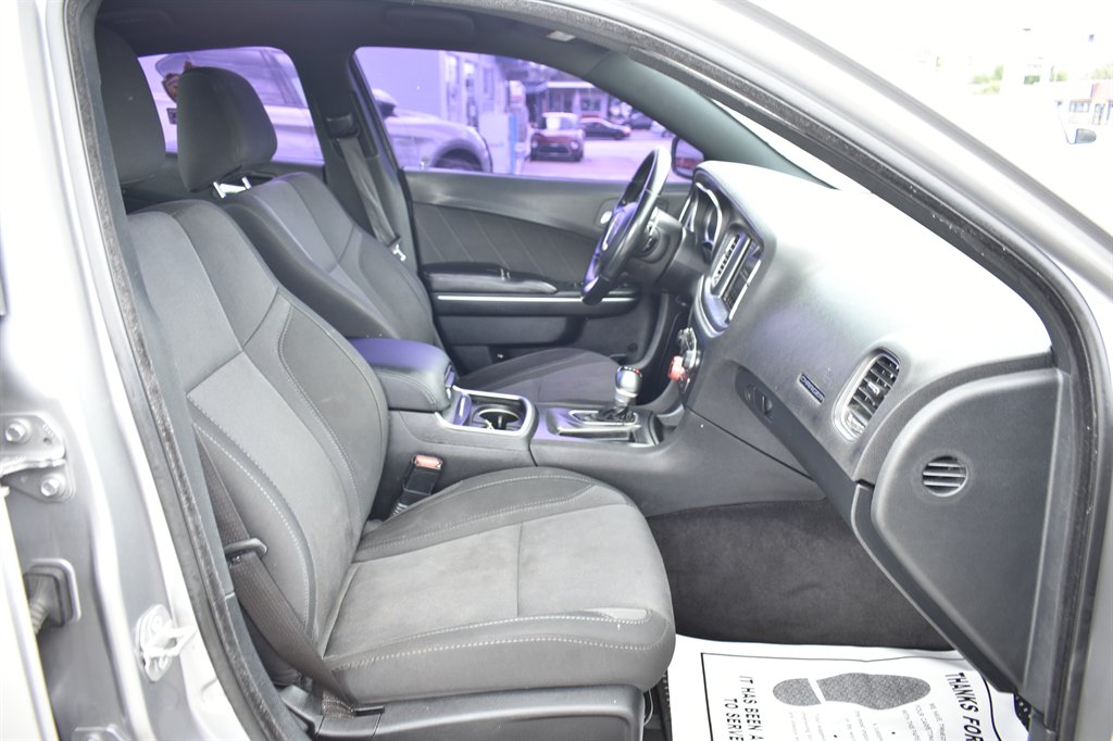 2018 Dodge Charger - $14,995
