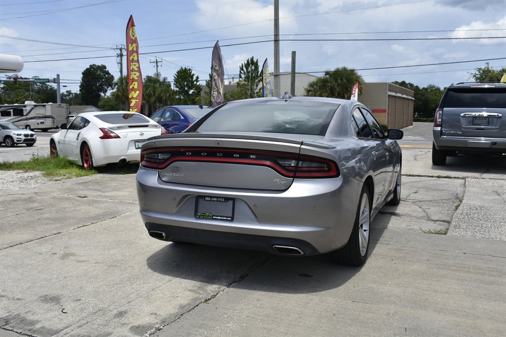 2018 Dodge Charger - $14,995