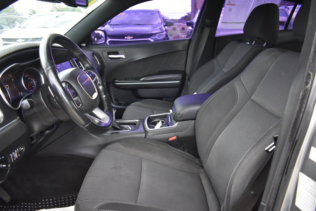 2018 Dodge Charger - $14,995