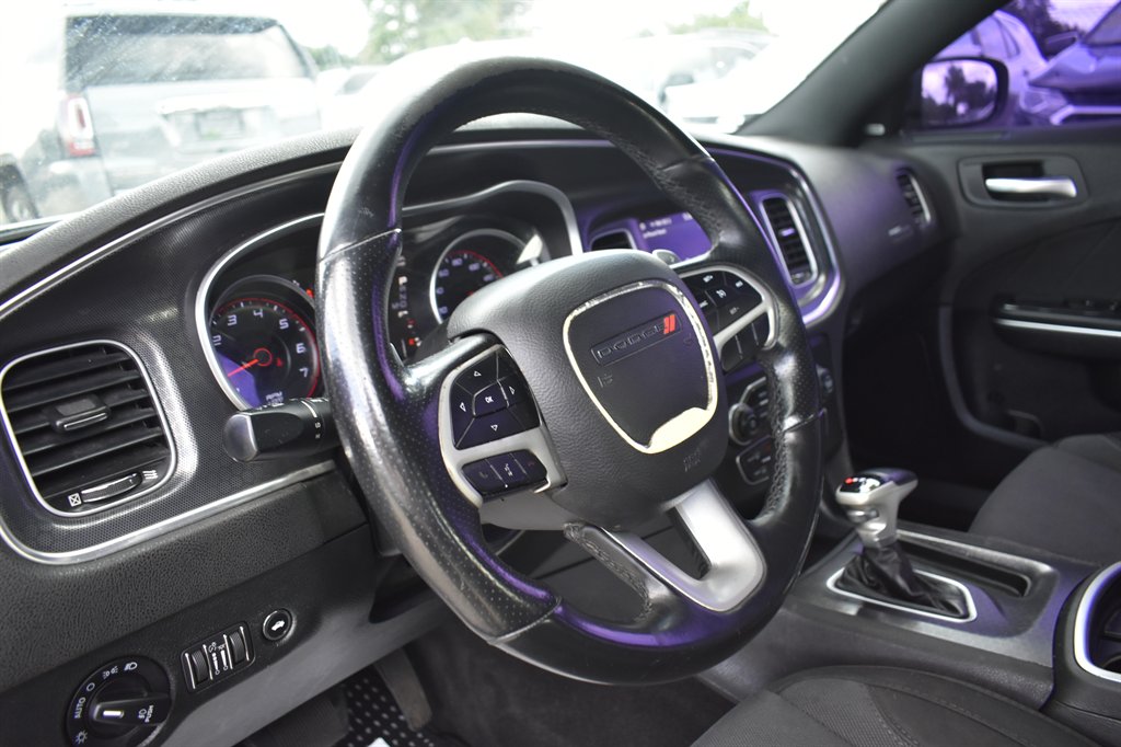 2018 Dodge Charger - $14,995