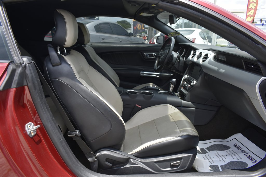 2016 Ford Mustang - $15,995