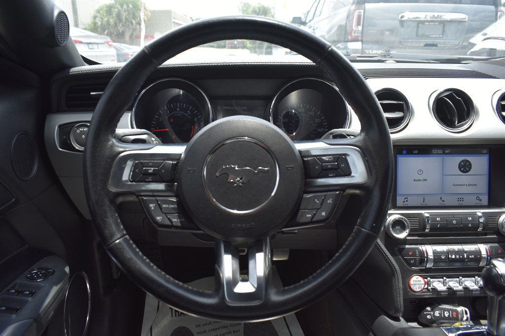 2016 Ford Mustang - $15,995