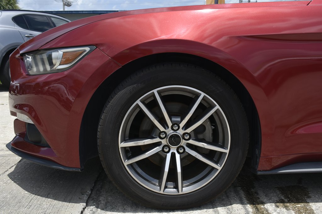 2016 Ford Mustang - $15,995