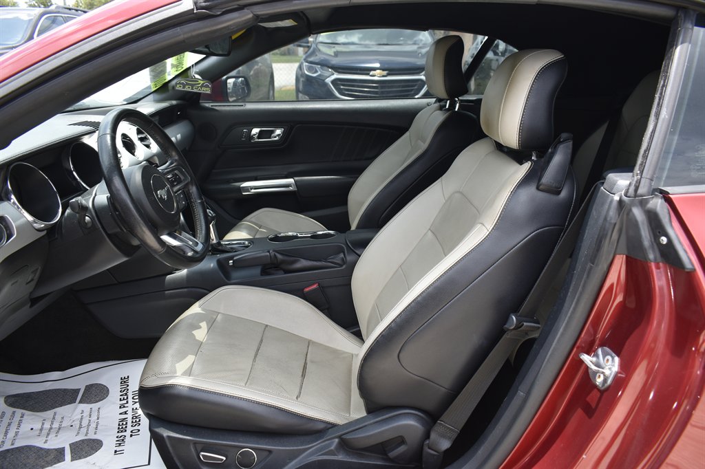 2016 Ford Mustang - $15,995