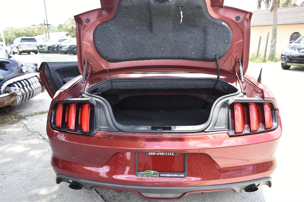 2016 Ford Mustang - $15,995
