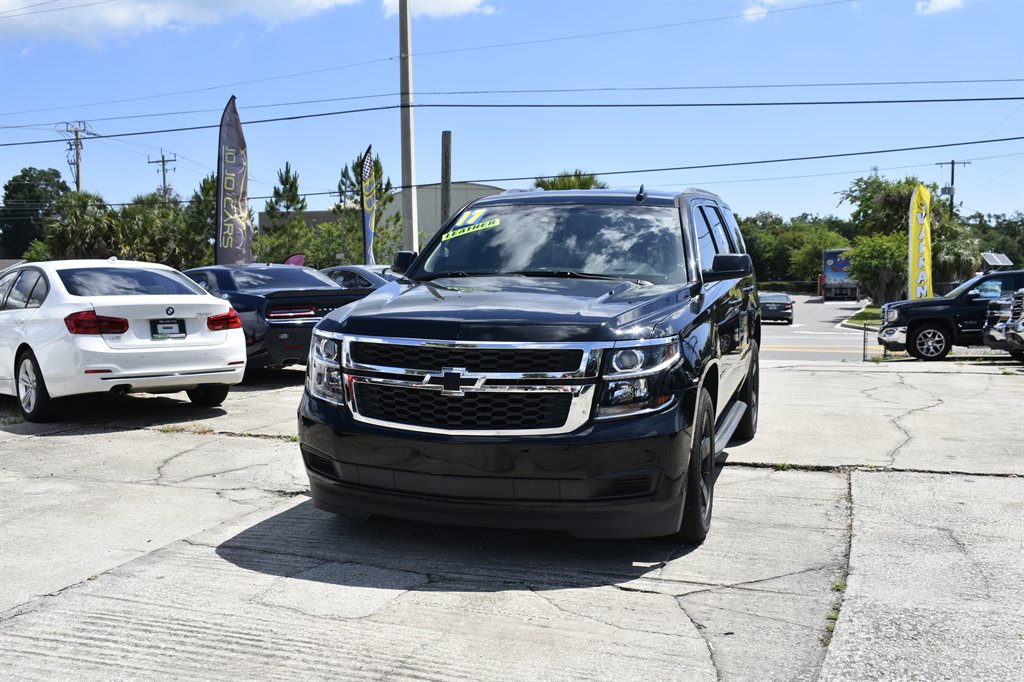 2017 Chevrolet Tahoe - $19,495
