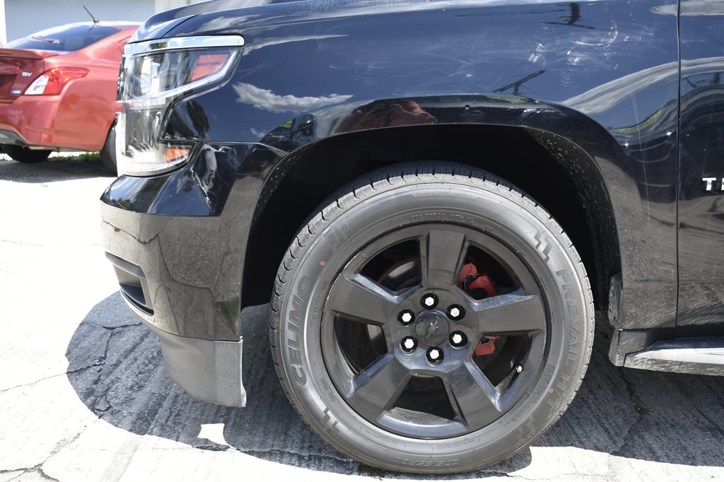 2017 Chevrolet Tahoe - $19,495