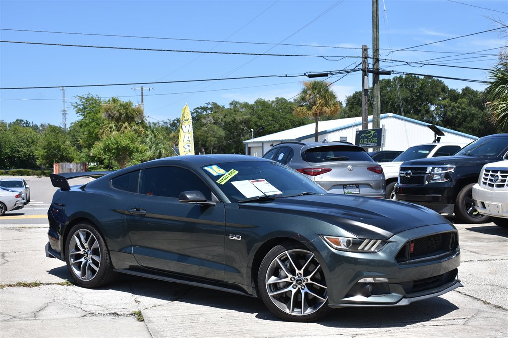 2016 Ford Mustang - $19,995