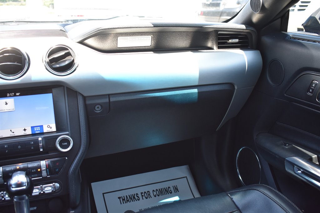 2016 Ford Mustang - $19,995