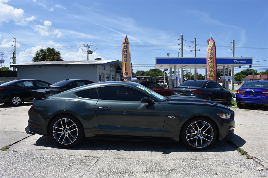 2016 Ford Mustang - $19,995