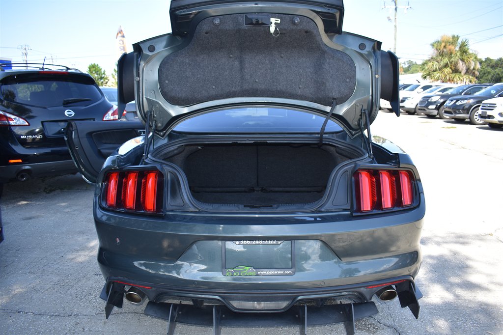 2016 Ford Mustang - $19,995