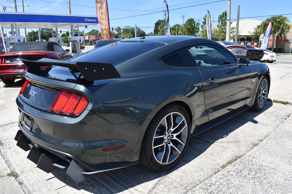2016 Ford Mustang - $19,995