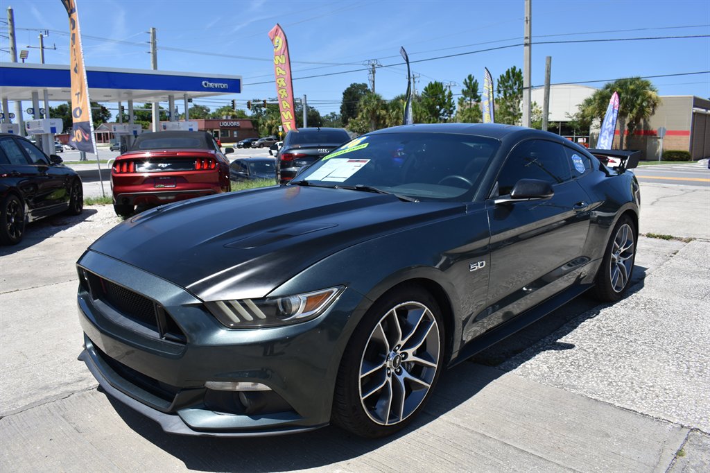 2016 Ford Mustang - $19,995
