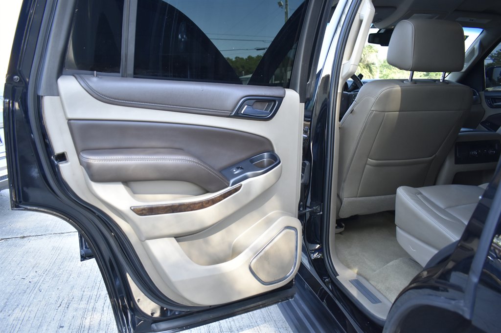 2017 Chevrolet Tahoe LT photo