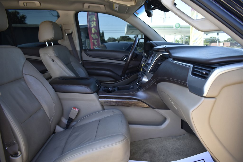 2017 Chevrolet Tahoe LT photo