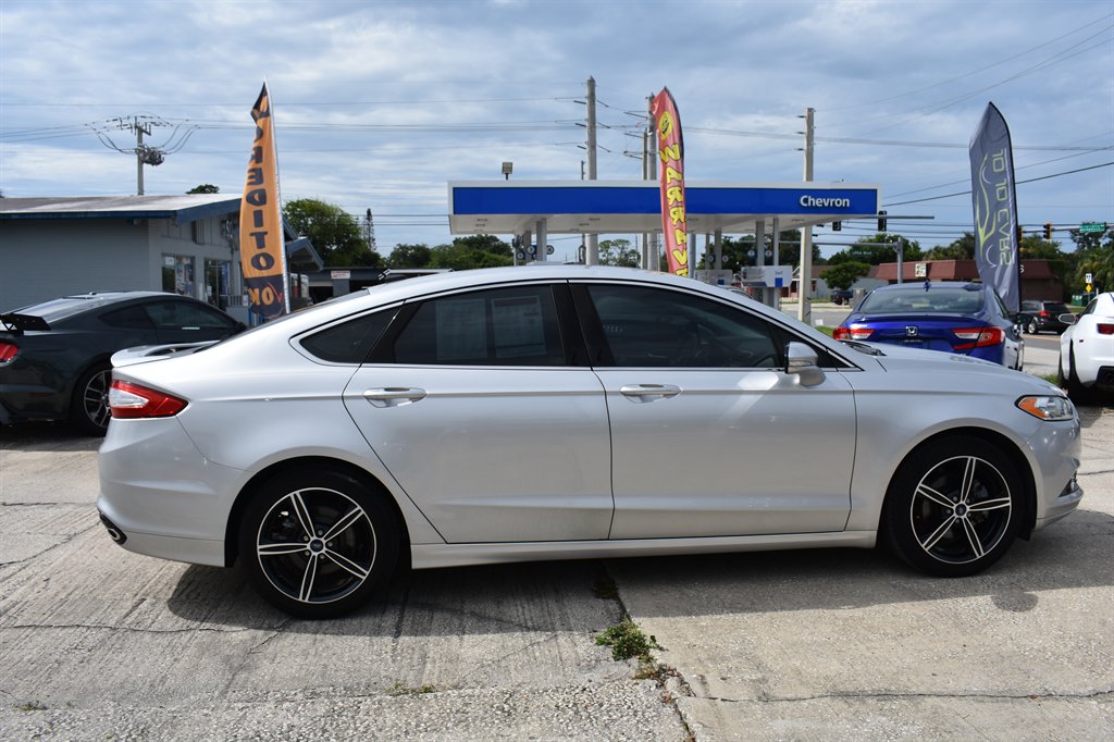 2016 Ford Fusion - $12,995