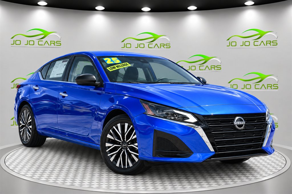 2025 Nissan Altima SV