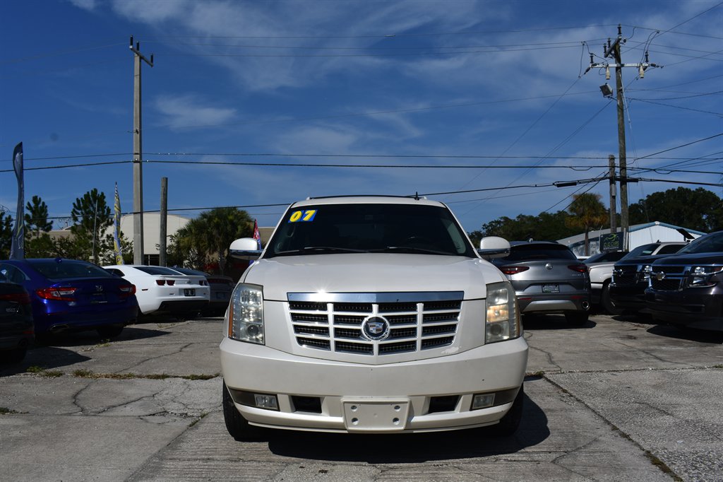 2007 Cadillac Escalade - $9,995