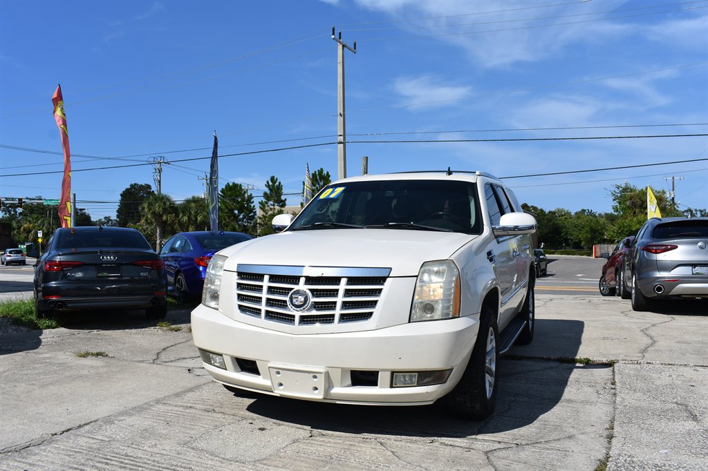 2007 Cadillac Escalade - $9,995