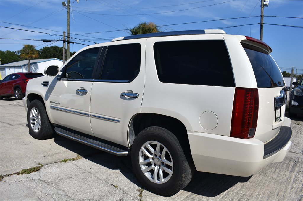 2007 Cadillac Escalade - $9,995
