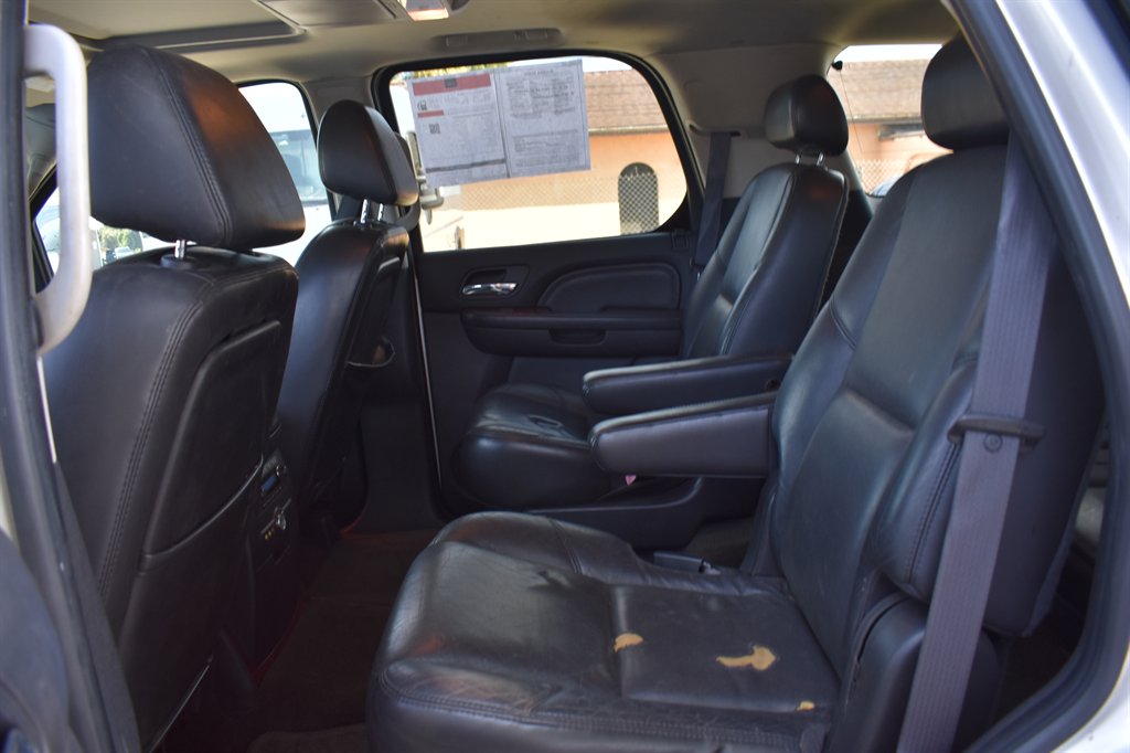 2007 Cadillac Escalade - $9,995