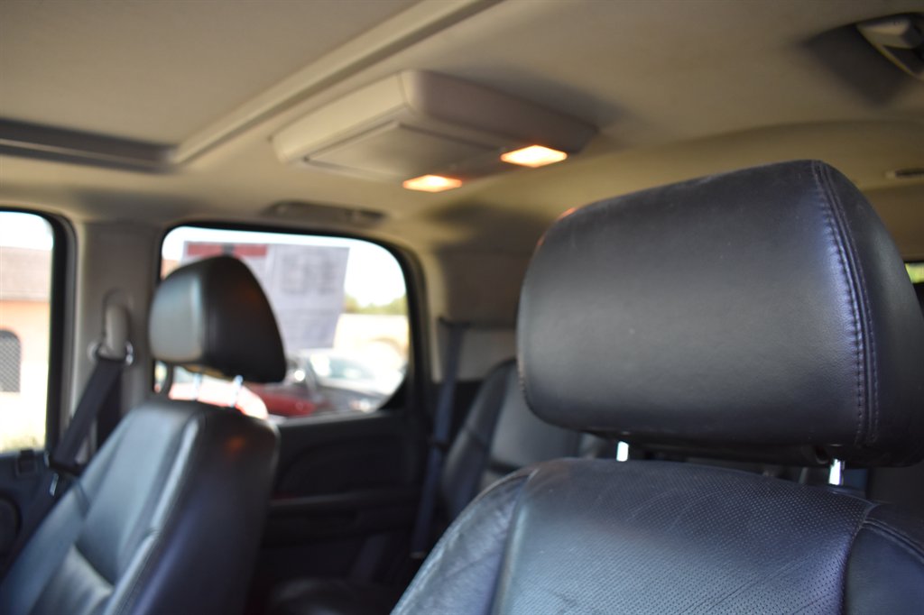 2007 Cadillac Escalade - $9,995