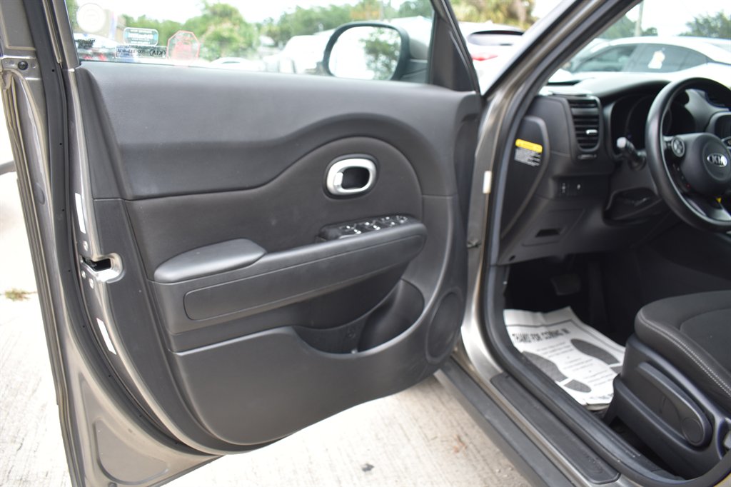 2017 Kia Soul - $8,495