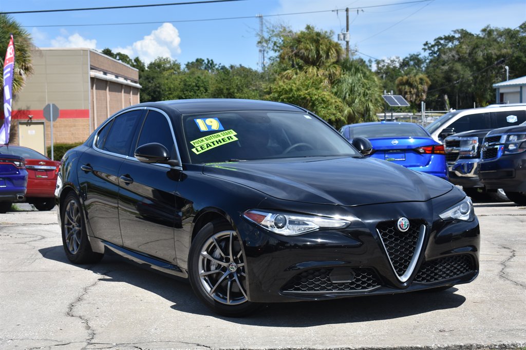 2019 Alfa Romeo Giulia - $17,499