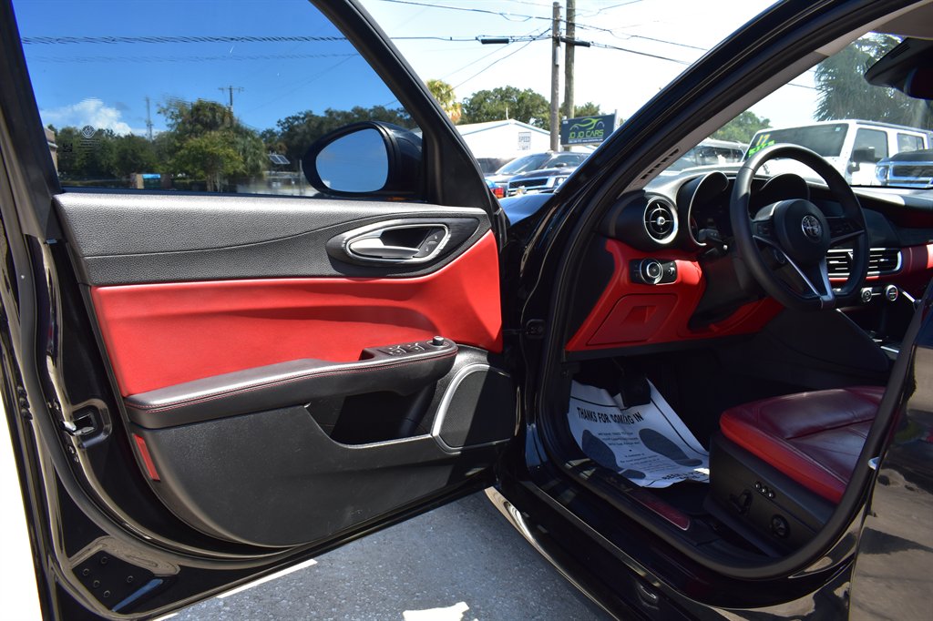 2019 Alfa Romeo Giulia - $17,499
