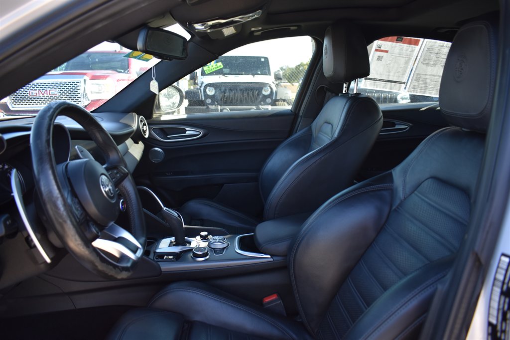2020 Alfa Romeo Giulia - $16,995