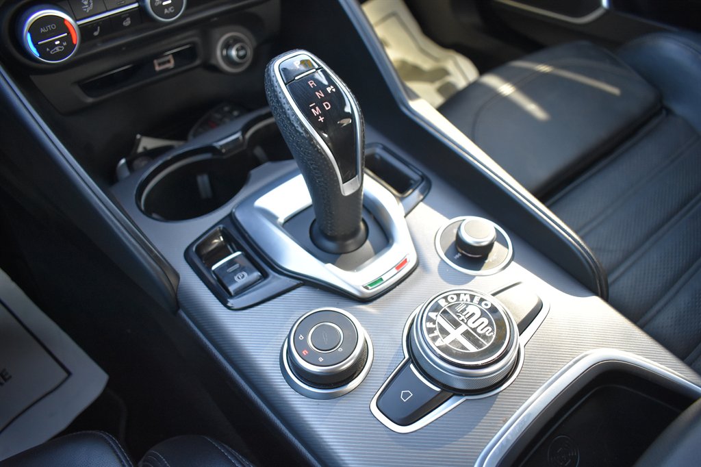 2020 Alfa Romeo Giulia - $16,995
