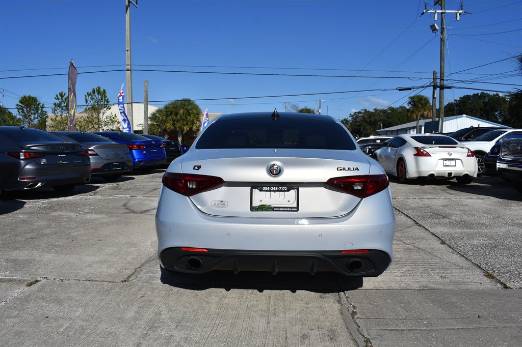 2020 Alfa Romeo Giulia - $16,995