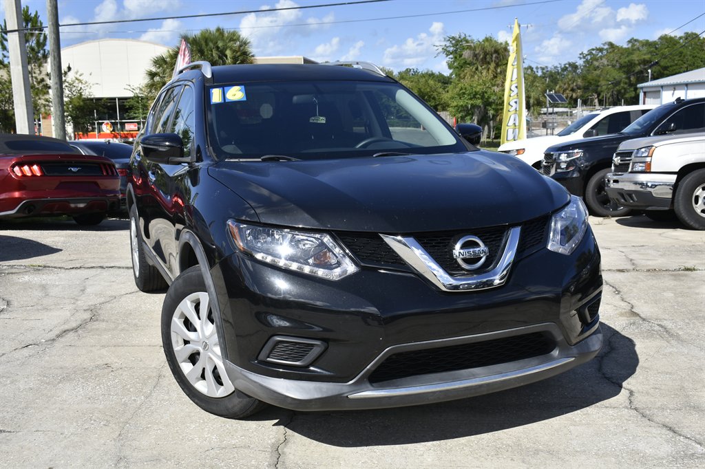 2016 Nissan Rogue - $9,995