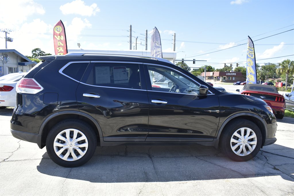 2016 Nissan Rogue - $9,995