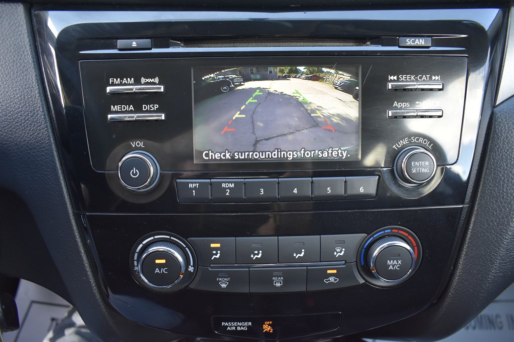 2016 Nissan Rogue - $9,995