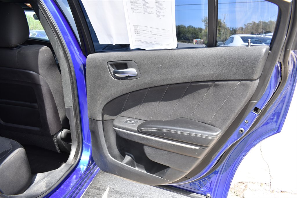 2019 Dodge Charger - $14,995