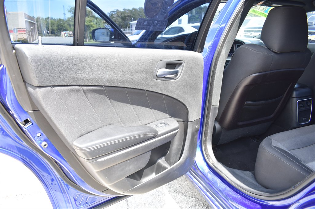 2019 Dodge Charger - $14,995