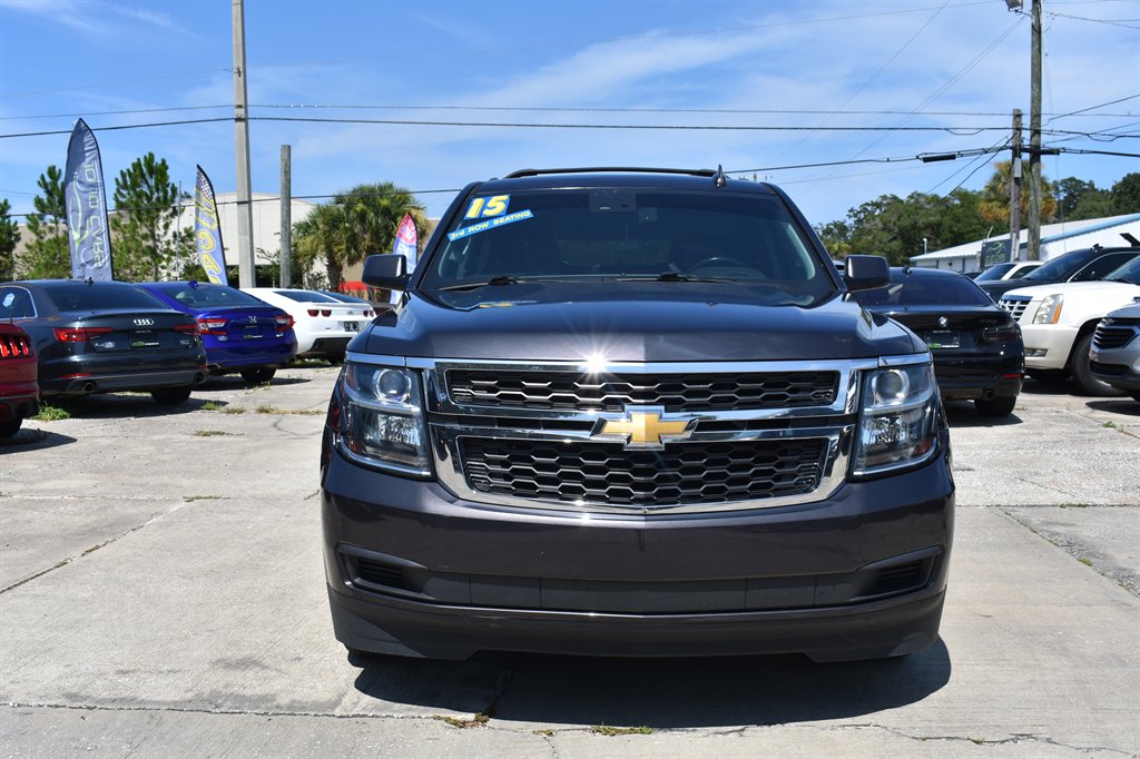 2015 Chevrolet Suburban - $17,495