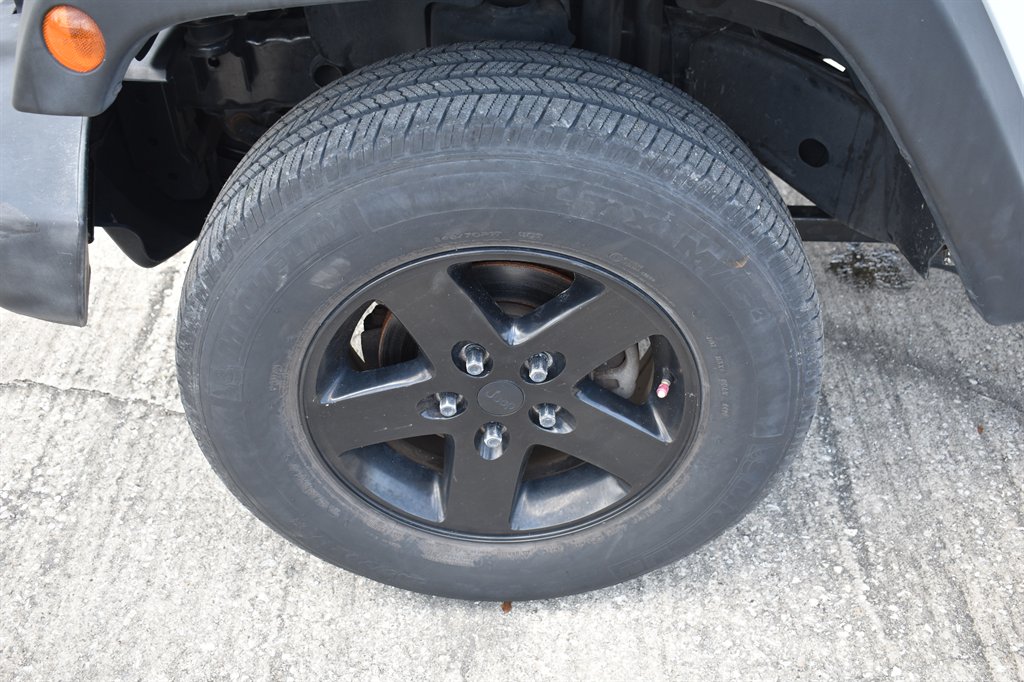 2017 Jeep Wrangler - $17,999